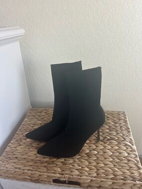 Veronica Beard Black Stretch-Knit Pointed Sock Booties